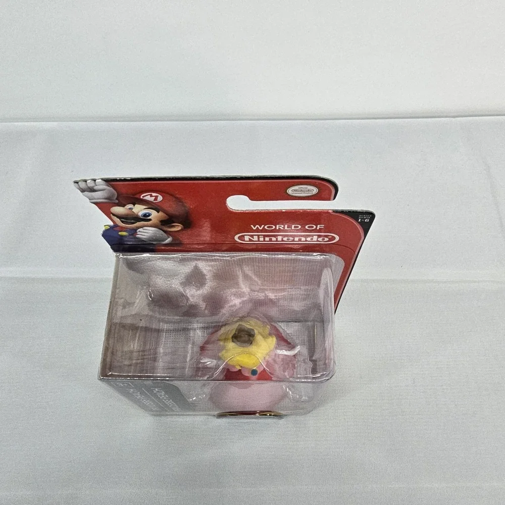 Jakks Pacific World of‎ Nintendo Princess Peach 3